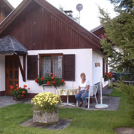 Ferienhaeuschen Kathrein *