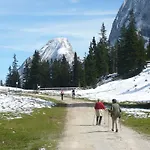 Ferienhaeuschen Kathrein * Ehenbichl